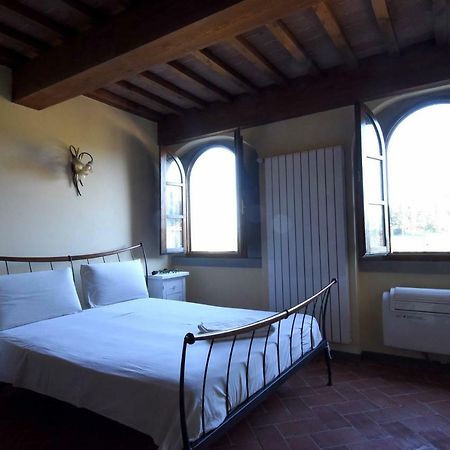 Historical Palace In The Heart Of Tuscany Appartement Lastra a Signa Buitenkant foto